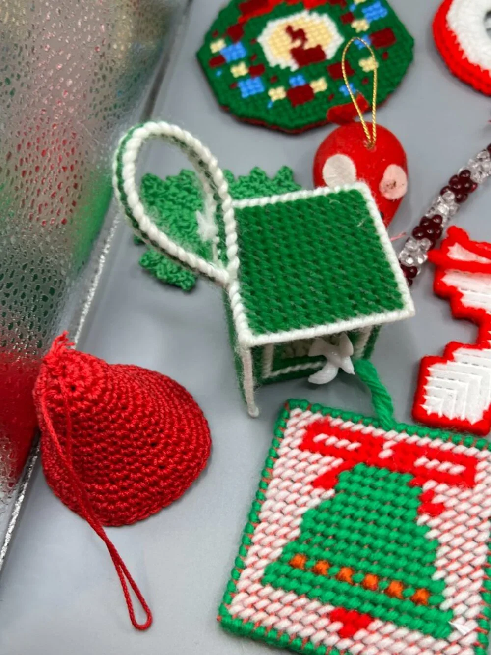 christmas ornaments handmade kitshy lot of 19 crochet yarn canvas 80s